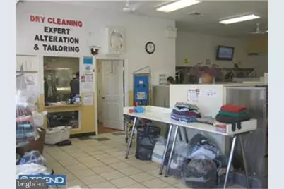 517 Chester Pike, Prospect Park, PA 19076 - Photo 5