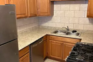 3419 Carter Ln, Chester, PA 19013 - Photo 9