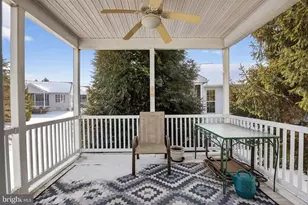 1806 Red Fox Ln, Glen Mills, PA 19342 - Photo 9