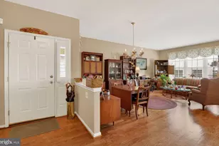 1806 Red Fox Ln, Glen Mills, PA 19342 - Photo 11