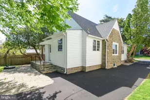 33 Fairlamb Ave, Havertown, PA 19083 - Photo 15