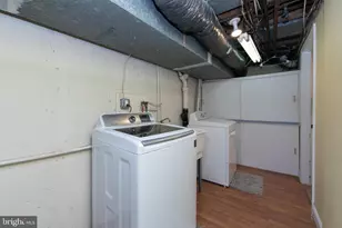 939 Fariston Dr, Drexel Hill, PA 19026 - Photo 29