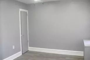 307 Clifton Ave, Darby, PA 19023 - Photo 7