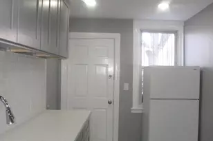 307 Clifton Ave, Darby, PA 19023 - Photo 3