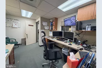 125 Powhattan Avenue, Essington, PA 19029 - Photo 39