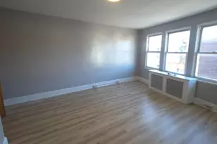 707 Long Ln, Upper Darby, PA 19082 - Photo 5