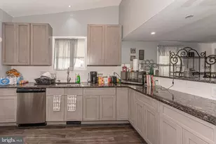 801 Bethel Ave, Aston, PA 19014 - Photo 13