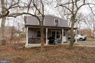 801 Bethel Ave, Aston, PA 19014 - Photo 1