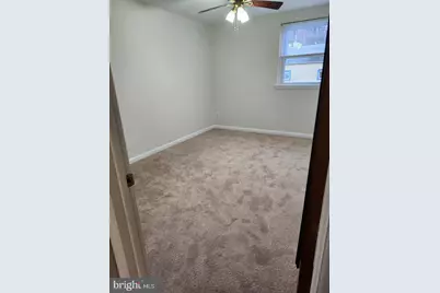 524 S Cedar Lane, Upper Darby, PA 19082 - Photo 5