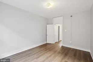 7250 Chestnut St, Upper Darby, PA 19082 - Photo 13