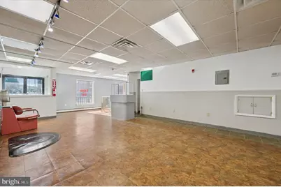 151 Long Lane, Upper Darby, PA 19082 - Photo 5