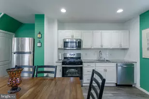 51 N 9th St, Darby, PA 19023 - Photo 9