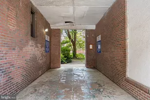 7250 Chestnut St, Upper Darby, PA 19082 - Photo 9