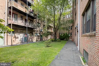 7250 Chestnut Street #D- 402, Upper Darby, PA 19082 - Photo 11