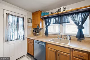 2901 Arlington Ave, Brookhaven, PA 19015 - Photo 13