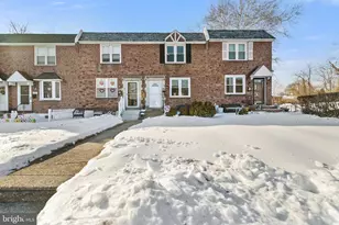 1160 Brookwood Ln, Glenolden, PA 19036 - Photo 1