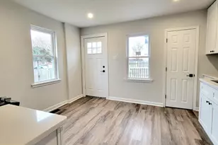 17 W 2nd St, Marcus Hook, PA 19061 - Photo 13