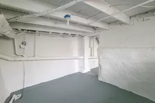 17 W 2nd St, Marcus Hook, PA 19061 - Photo 33