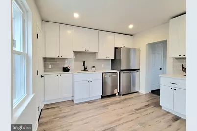 17 W 2nd Street, Marcus Hook, PA 19061 - Photo 11