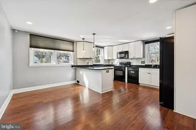 636 Woodland Drive, Havertown, PA 19083 - Photo 5