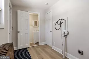 720 W 11th St, Chester, PA 19013 - Photo 17