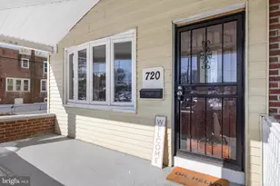 720 W 11th St, Chester, PA 19013 - Photo 3