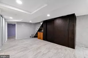 7210 Spruce St, Upper Darby, PA 19082 - Photo 29