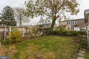 7210 Spruce St, Upper Darby, PA 19082 - Photo 33