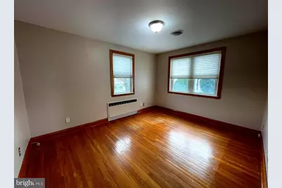 712 W Macdade Boulevard, Folsom, PA 19033 - Photo 13