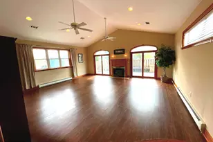 712 W MacDade Blvd, Folsom, PA 19033 - Photo 5