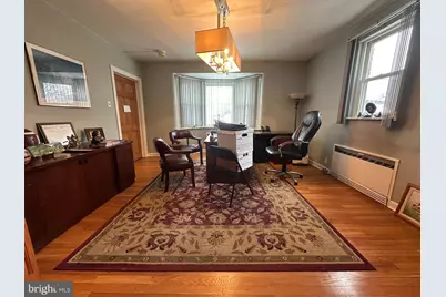 712 E Macdade Boulevard, Folsom, PA 19033 - Photo 3