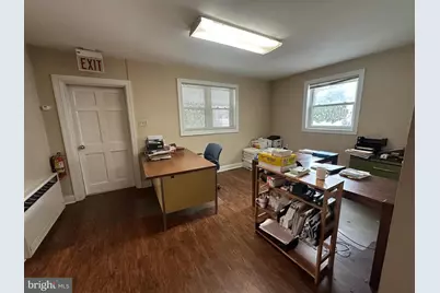 712 E Macdade Boulevard, Folsom, PA 19033 - Photo 5