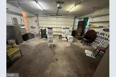 712 E Macdade Boulevard, Folsom, PA 19033 - Photo 9