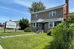 712 E Macdade Blvd, Folsom, PA 19033 - Photo 1