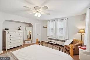 712 Bartram Ave, Darby, PA 19023 - Photo 17