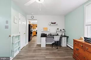 712 Bartram Ave, Darby, PA 19023 - Photo 11