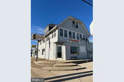 301 Folsom Avenue, Folsom, PA 19033 - Photo 1