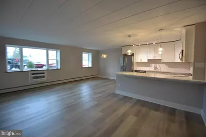 100 Windermere Avenue #306, Wayne, PA 19087 - Photo 3