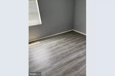 112 Burton Lane E, Sharon Hill, PA 19079 - Photo 9