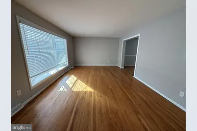 745 Windsor Place, Wallingford, PA 19086 - Photo 3