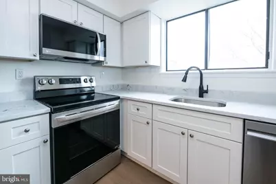 5200 Hilltop Drive #A-13, Brookhaven, PA 19015 - Photo 5