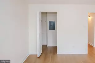 5200 Hilltop Dr, Brookhaven, PA 19015 - Photo 21