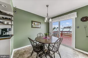 708 Heather Ln, Aston, PA 19014 - Photo 13