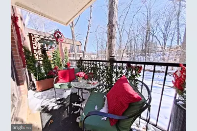 100 E Glenolden Avenue #E-21, Glenolden, PA 19036 - Photo 11