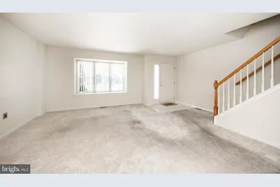 222 Spring Valley Way, Aston, PA 19014 - Photo 5