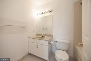 222 Springvalley Way, Aston, PA 19014 - Photo 19