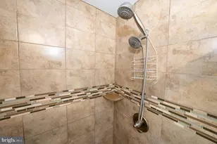 227 E Hathaway Ln, Havertown, PA 19083 - Photo 35