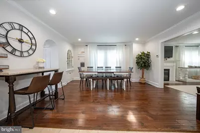 227 E Hathaway Lane, Havertown, PA 19083 - Photo 13