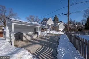 227 E Hathaway Ln, Havertown, PA 19083 - Photo 69