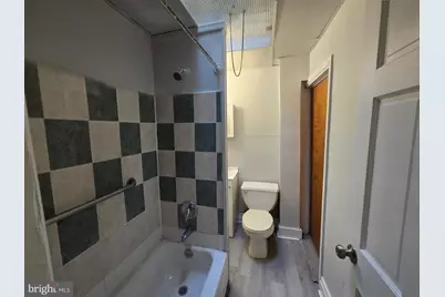 814 Upland Street, Chester, PA 19013 - Photo 13